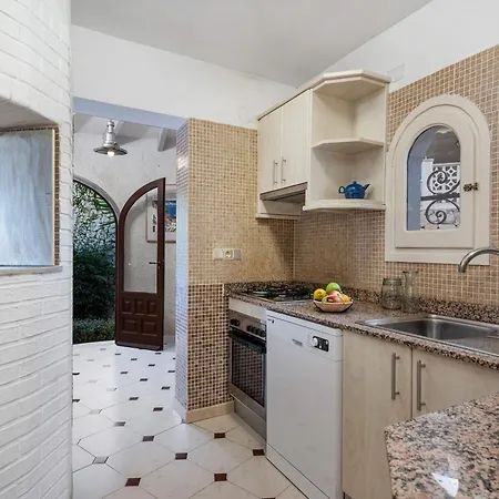 Villa Aloe - Plusholidays