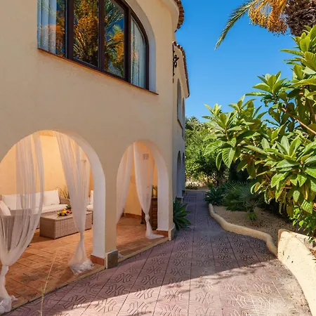 Aloe - Plusholidays Villa