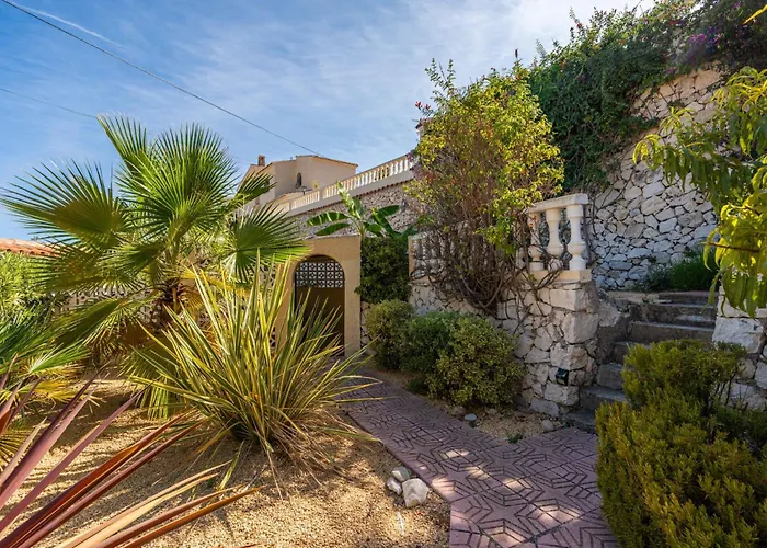 Villa Aloe - Plusholidays